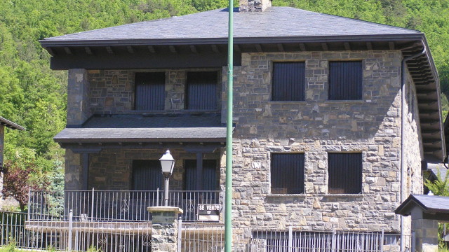 Vivienda unifamiliar en Gavín (Huesca)