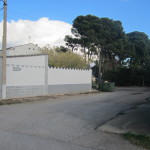 Edificio con terreno en alquiler