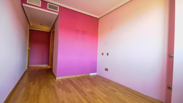 Piso en Utebo, con solarium.